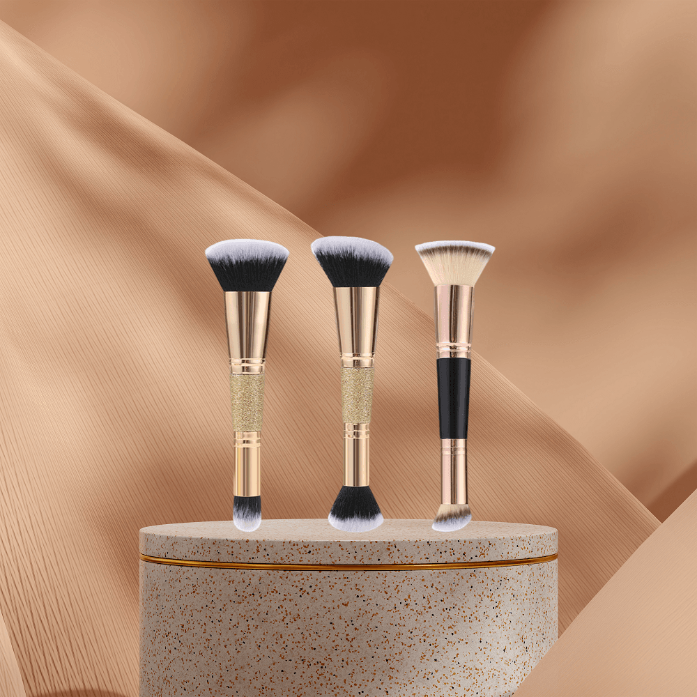 2-in-1 Dual-Headed Contour and Blush Brush 1