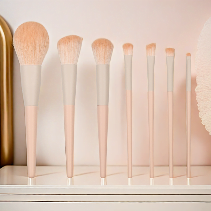 7 soft fiber wool makeup brush set