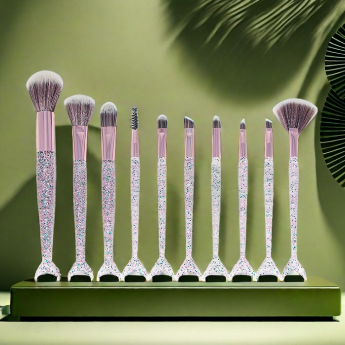 Crystal Fishtail-Shaped Makeup Brushes