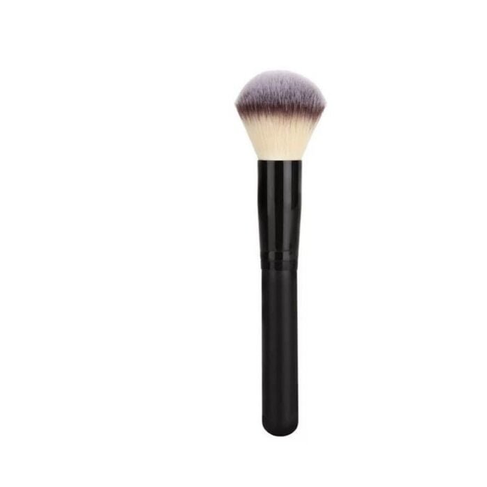 Single blush brush soft fiber bristles