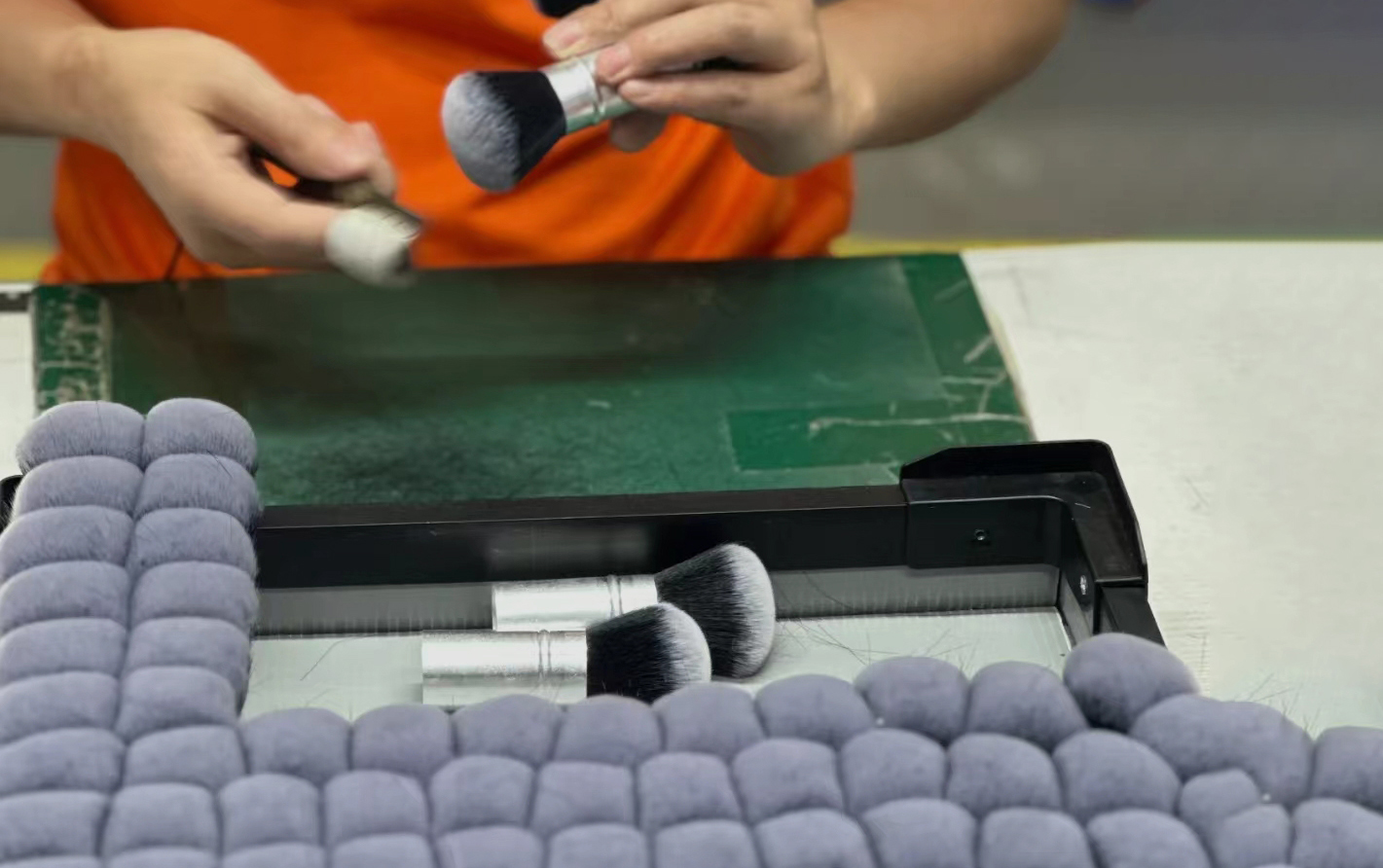 dada's makeup brushes production process