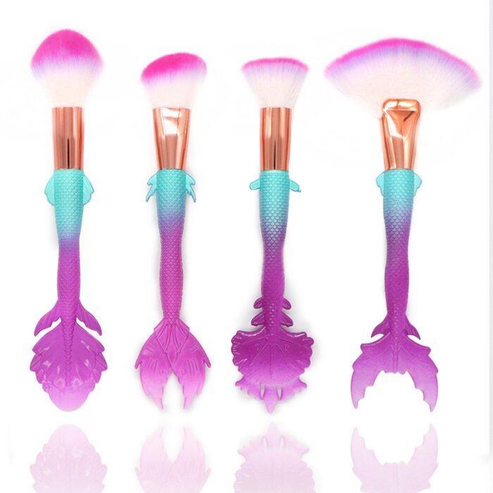 Girlish Fishtail-Shaped Makeup Brushes