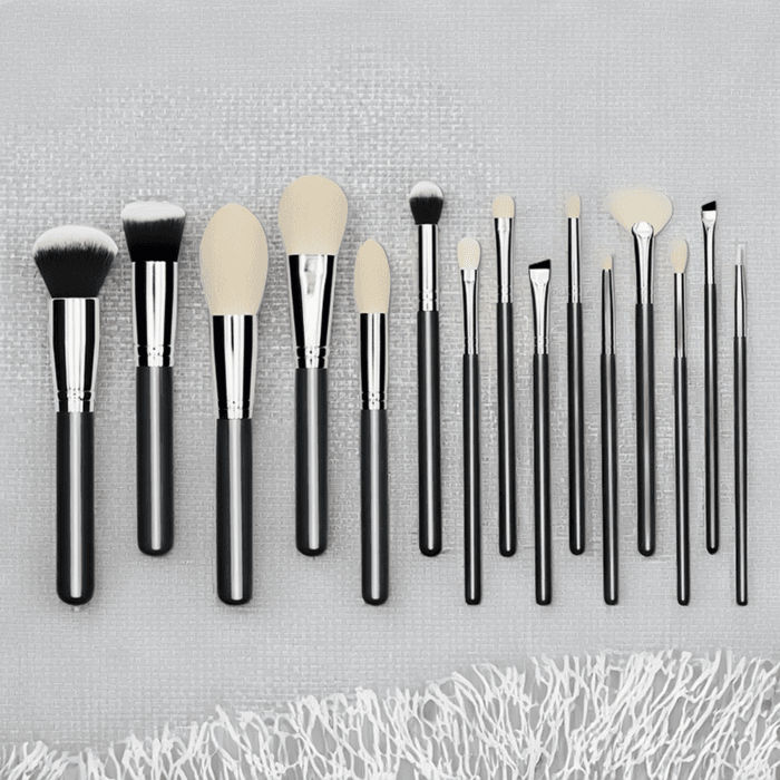 Commonly Used Animal Hair Makeup Tool