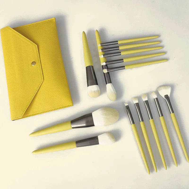 Lemon yellow 14 brush set for makeup 1 - DADA
