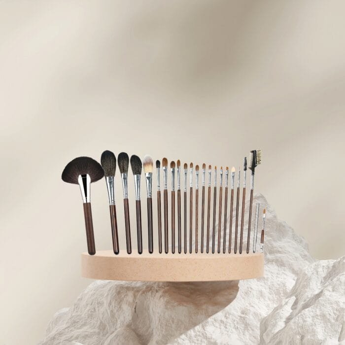 portable wooden handle makeup brush set